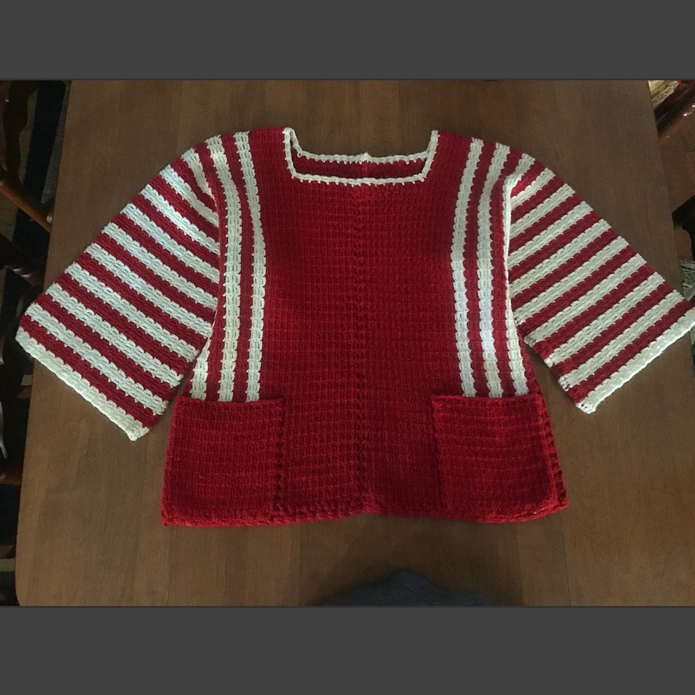 Hand Crotchet Festive Poncho 🧣